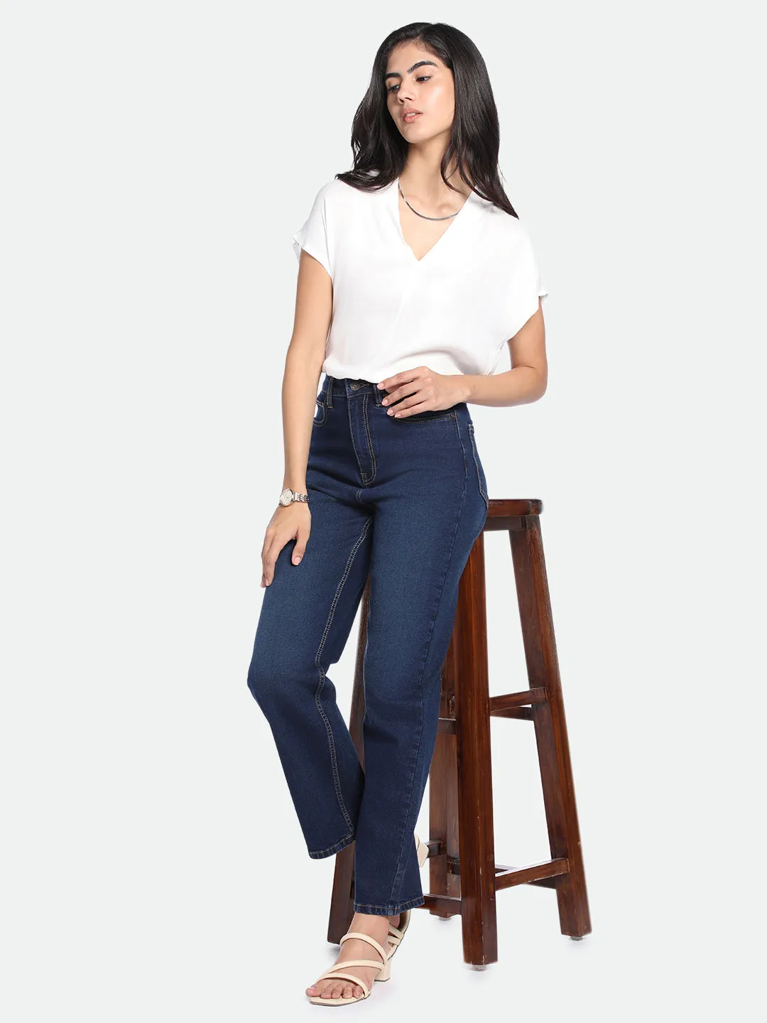 DL Woman Straight Fit High-Rise Light Fade Stretchable Jeans