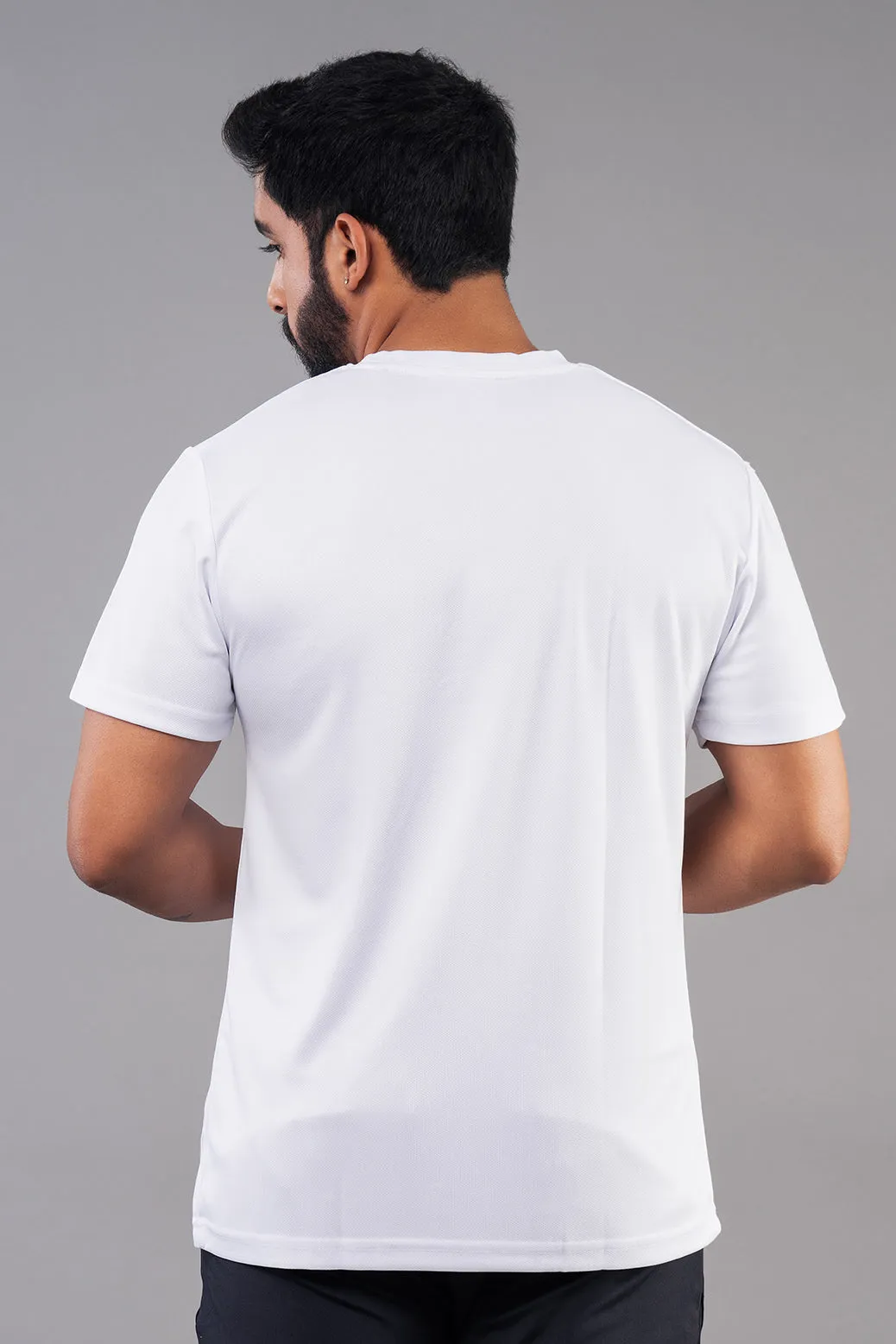 MINIMAL BUZZ STAY HARD GRAPHIC T-SHIRTS - WHITE