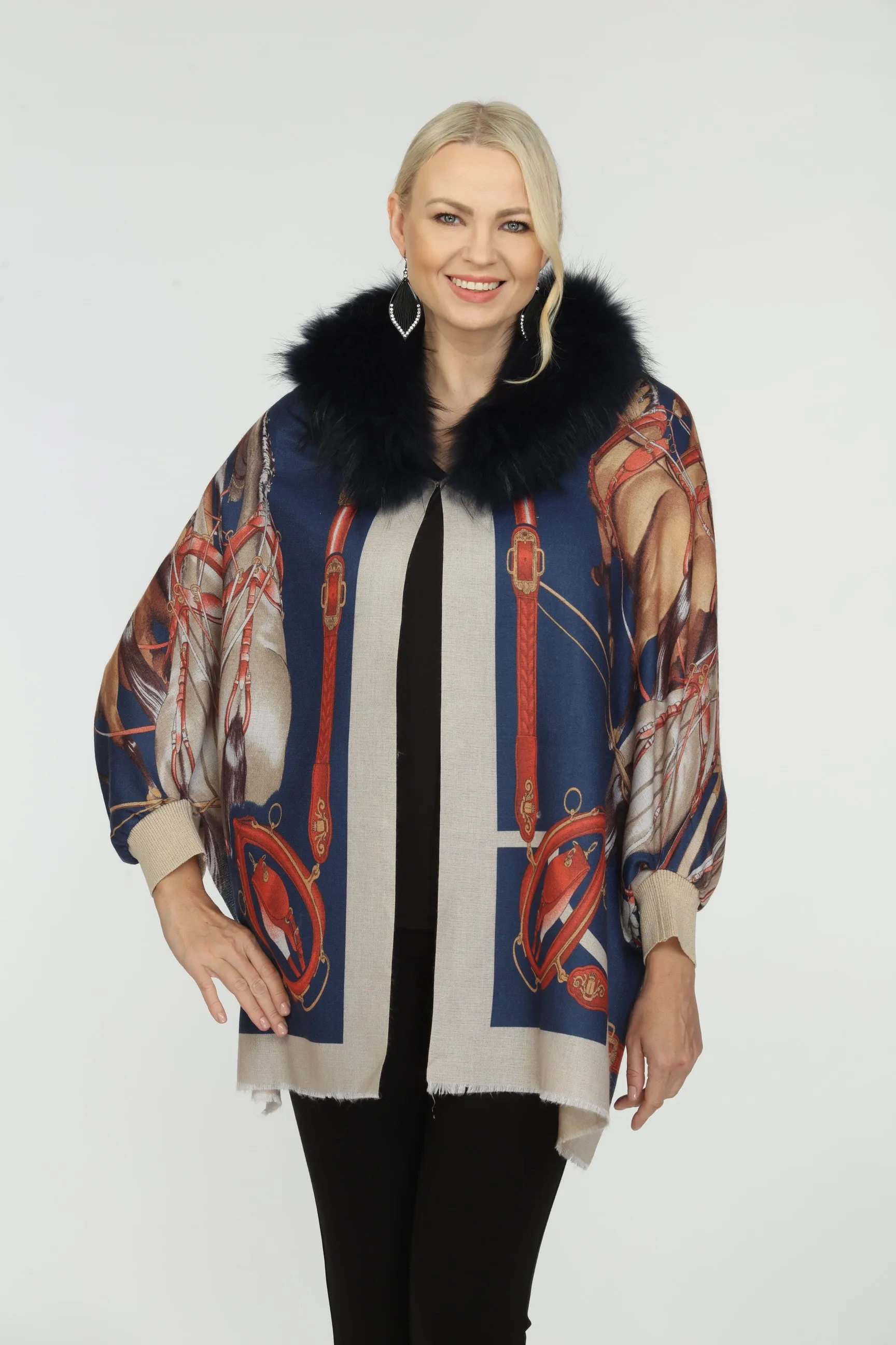 OO LA LA Detachable Fur Collar Cape Boho Chic M5170