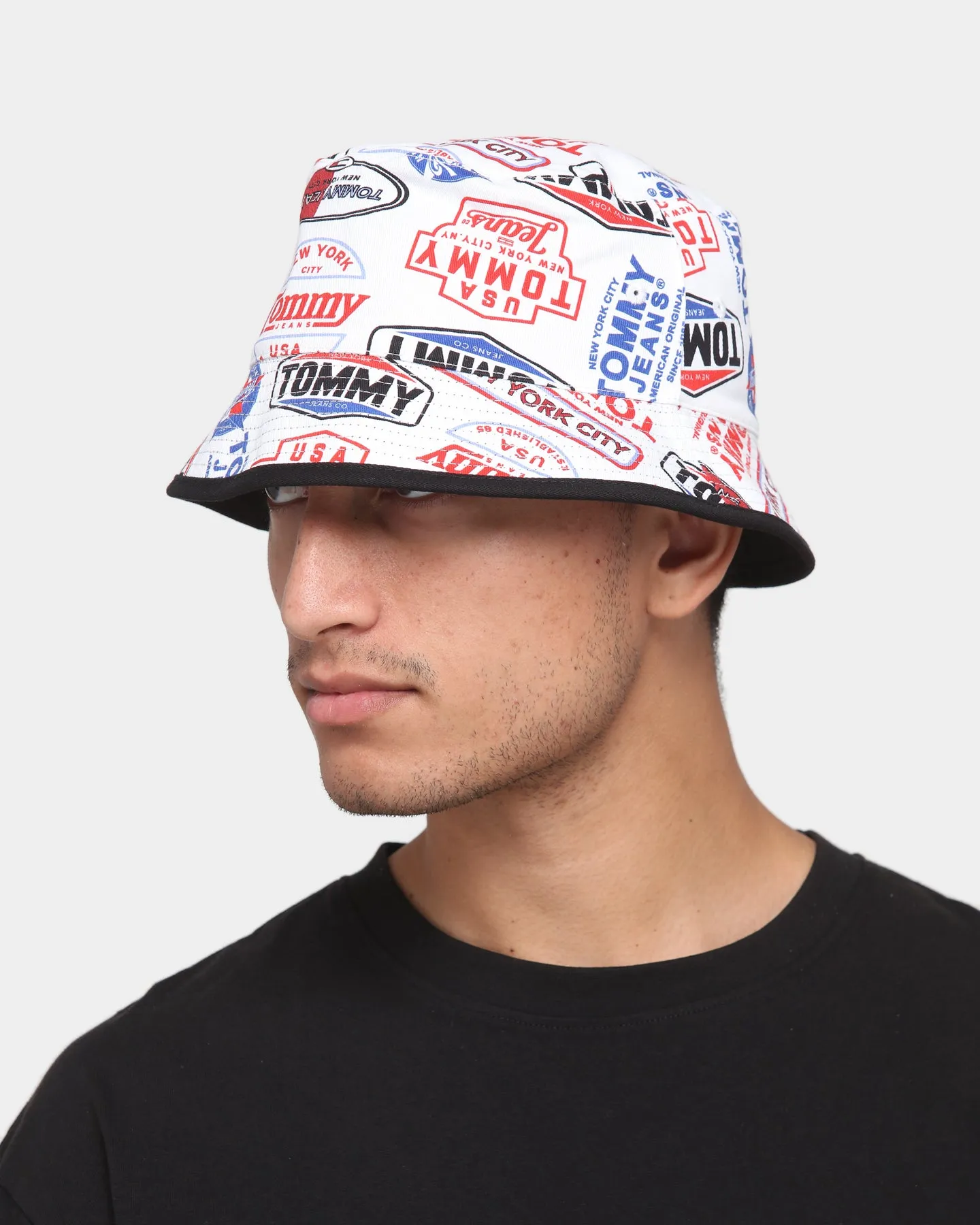 Tommy Jeans Heritage Reversible Bucket Black/Gs Print