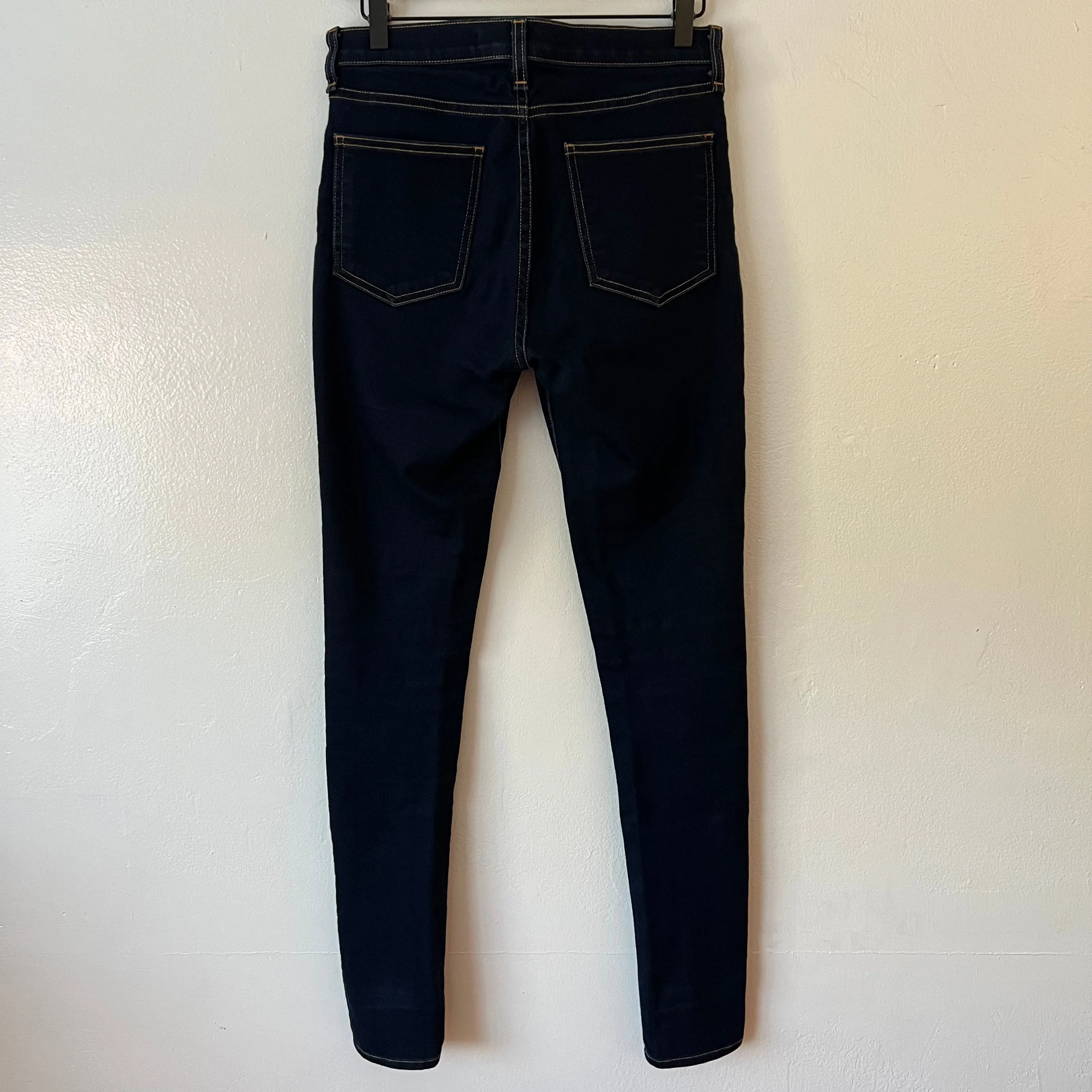 Veronica Beard Kate 10” Skinny Jean